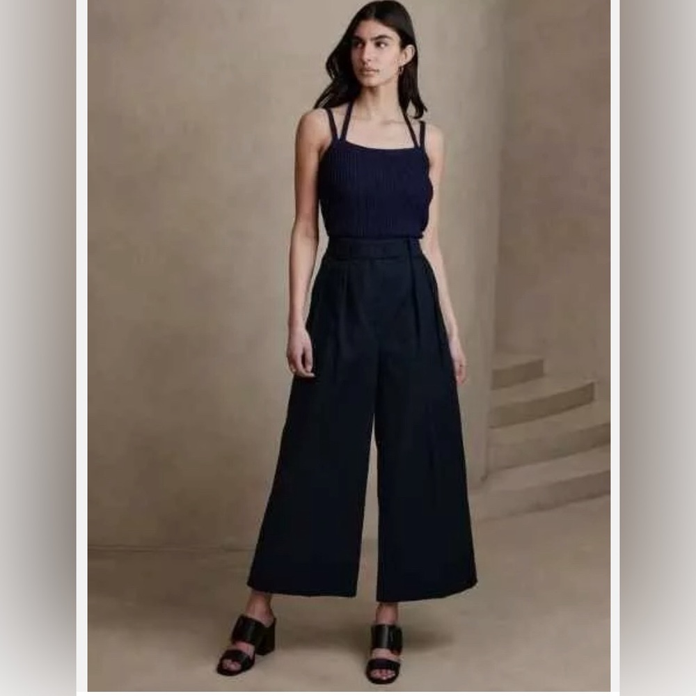 Banana Republic Cruise High-Rise Cropped Pants - Picture 2 of 12